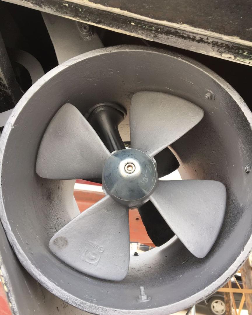 Bow ve Stern Thruster Bakımları